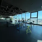秘狗公寓 The Base Central